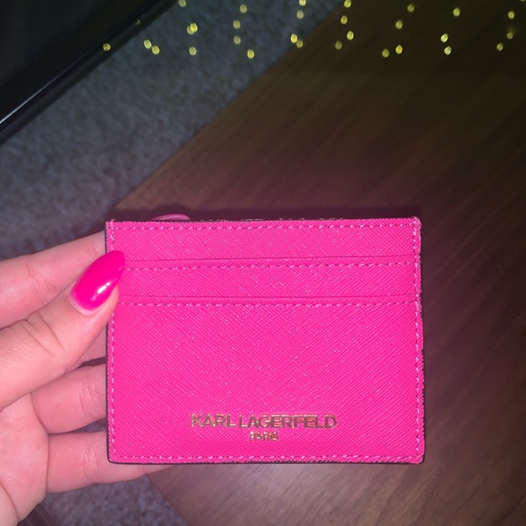 Karl Lagerfeld Card Holder NEW WITH TAGS💞 - Picture 1 of 5